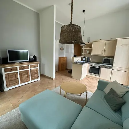 Laura - 42-03 * Ostseebad Kühlungsborn