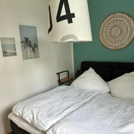 Laura - 42-03 דירה *