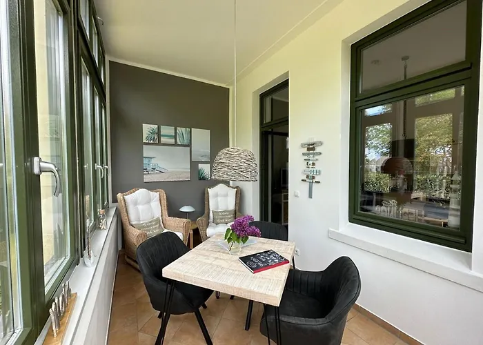 Laura - 42-03 شقة Ostseebad Kühlungsborn